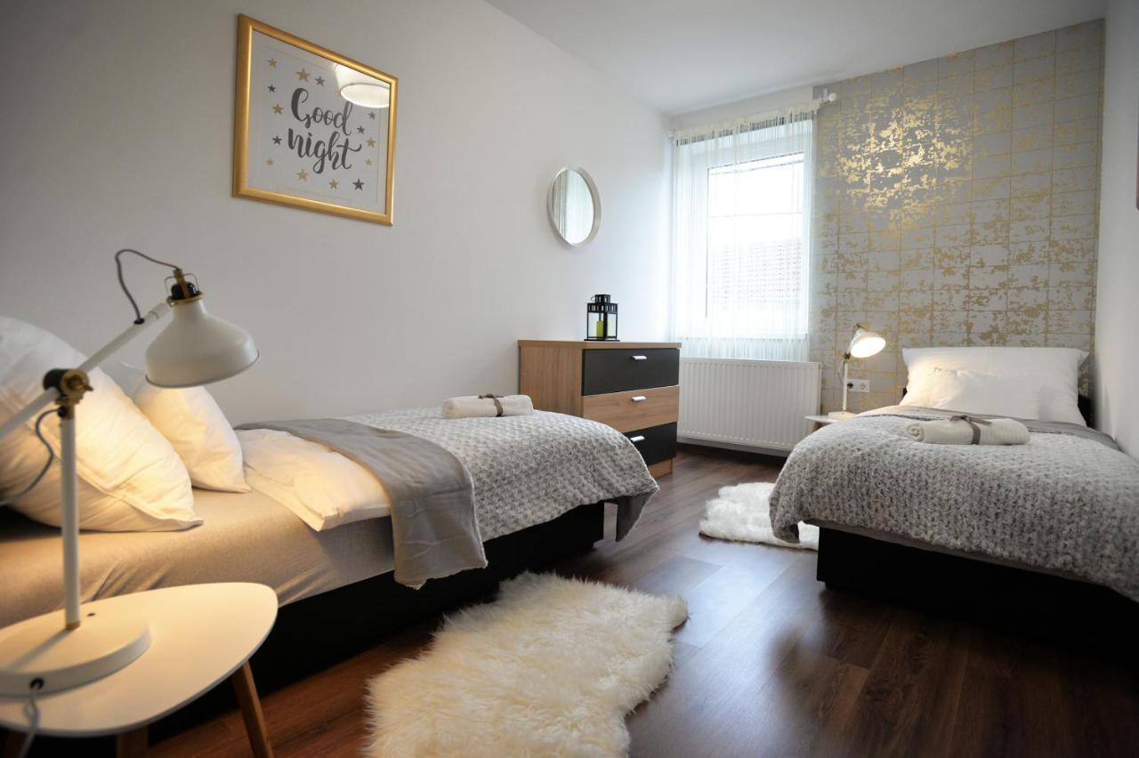 One Luxury Suites إغير المظهر الخارجي الصورة